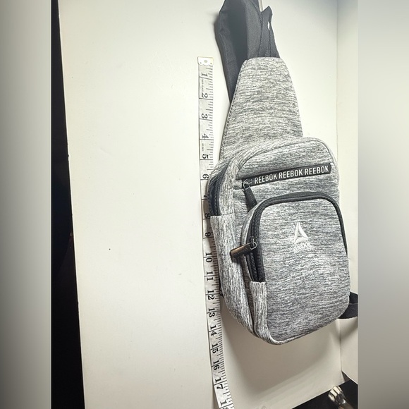 Reebok Heather Gray Crossbody Bag - Picture 5 of 6